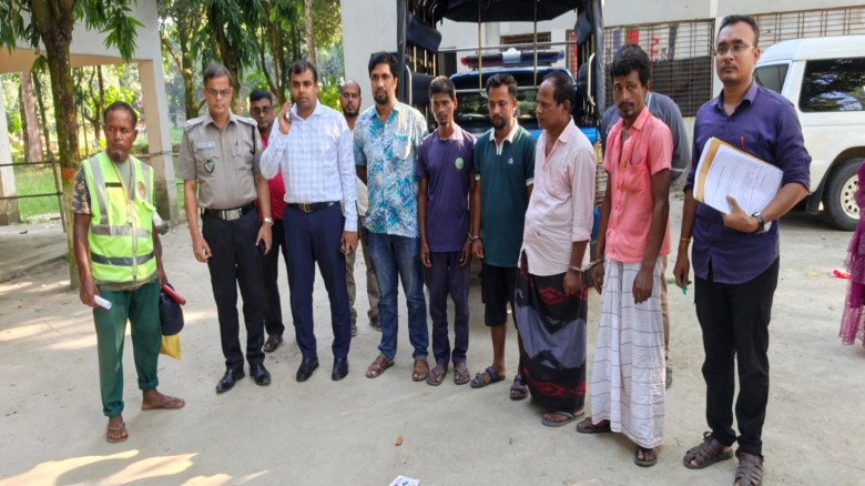 রংপুরের তারাগঞ্জে মাদক সেবনের দায়ে ৪ জনকে কারাদণ্ড ও অর্থদণ্